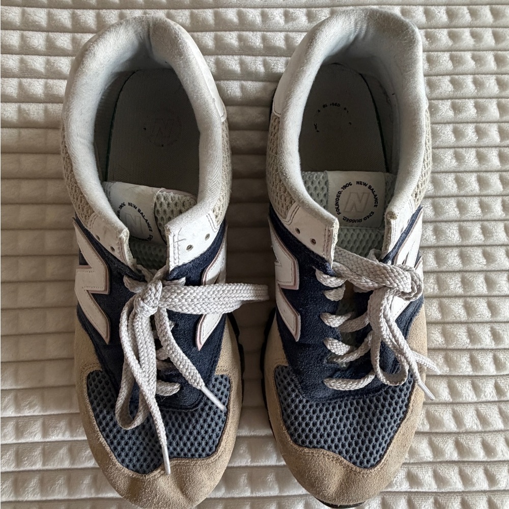 New Balance Athletic Shoe Navy and Gray Sneakers